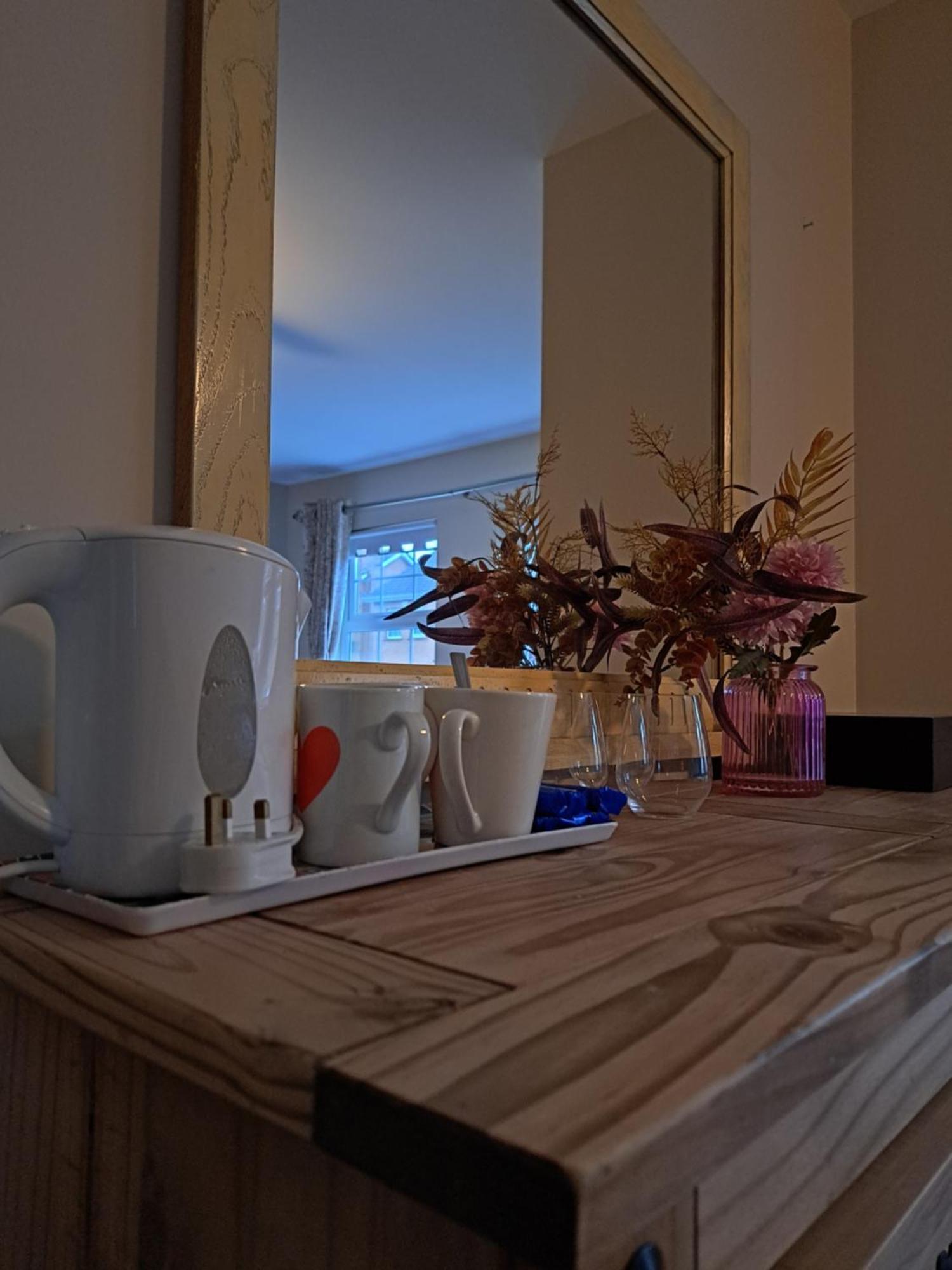 Newry Premium B&B Екстер'єр фото